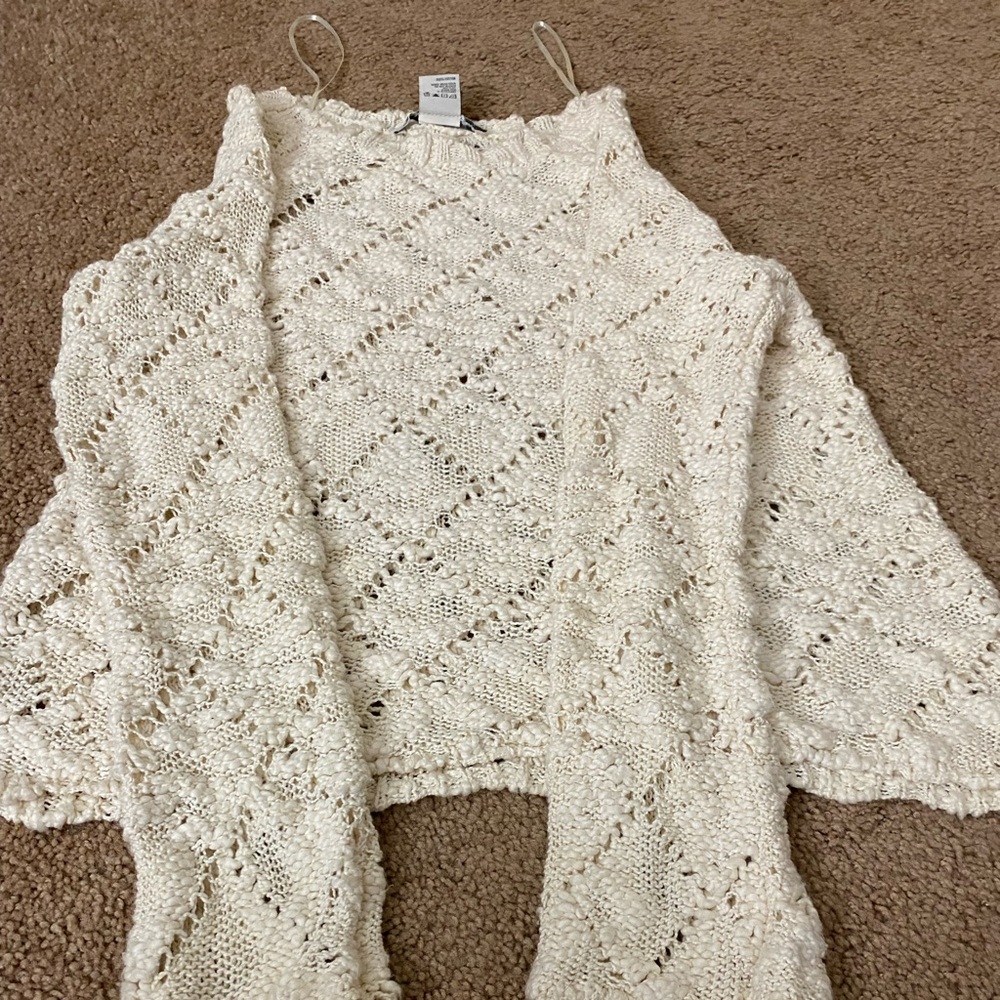 American rag top size medium like new